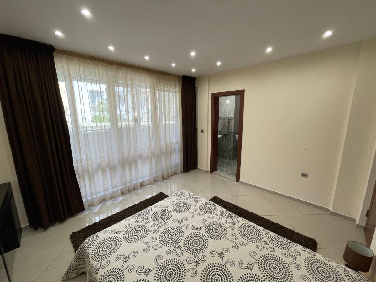 Becentral! By Rv Apartments Warna Exterior foto
